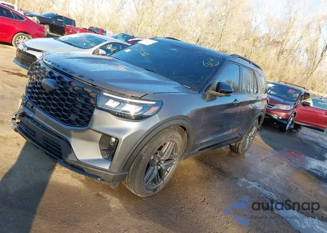 2025 Ford Explorer St из США, поврежденный, VIN 1FMWK8GC8SGA15564